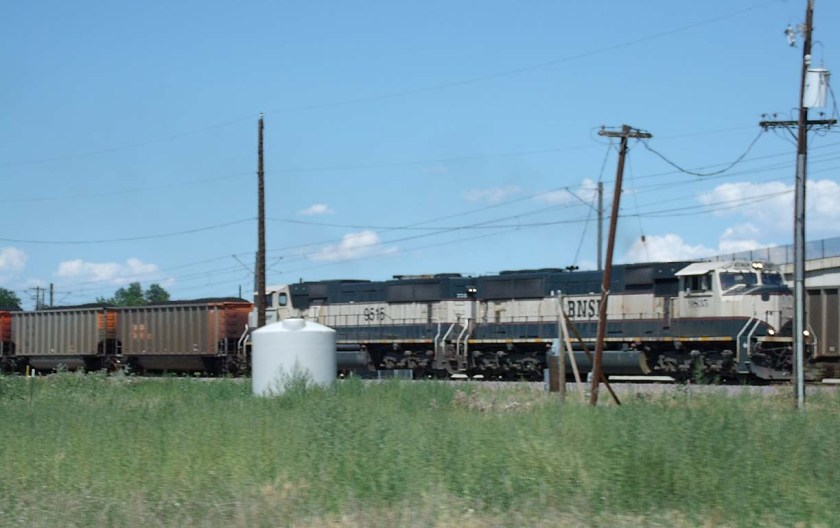 Littleton executive SD70MAC