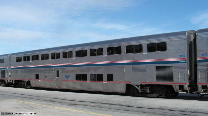 32086