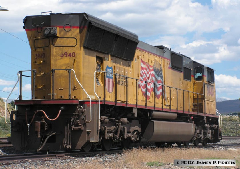UP3940-RightRear