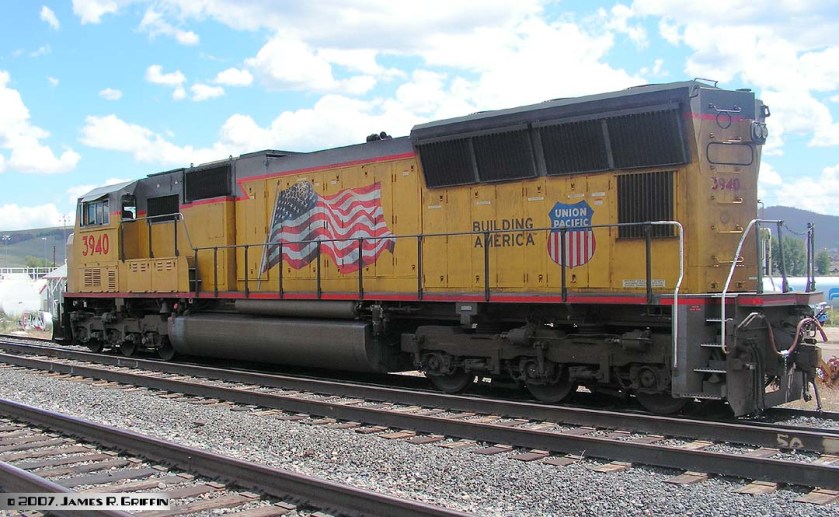 UP3940LeftRear