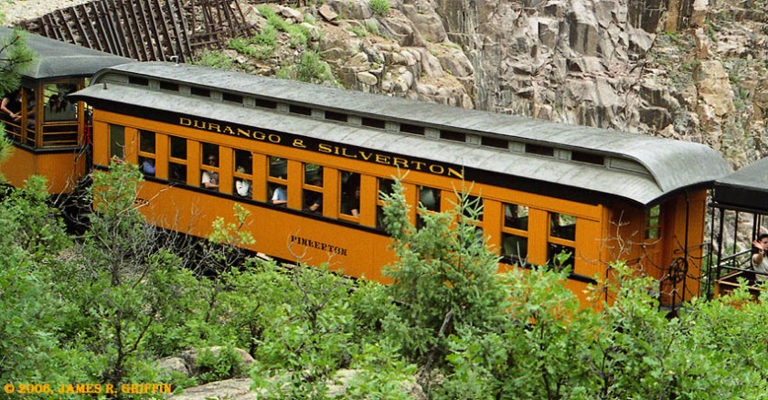 Coach270Pinkerton-2006
