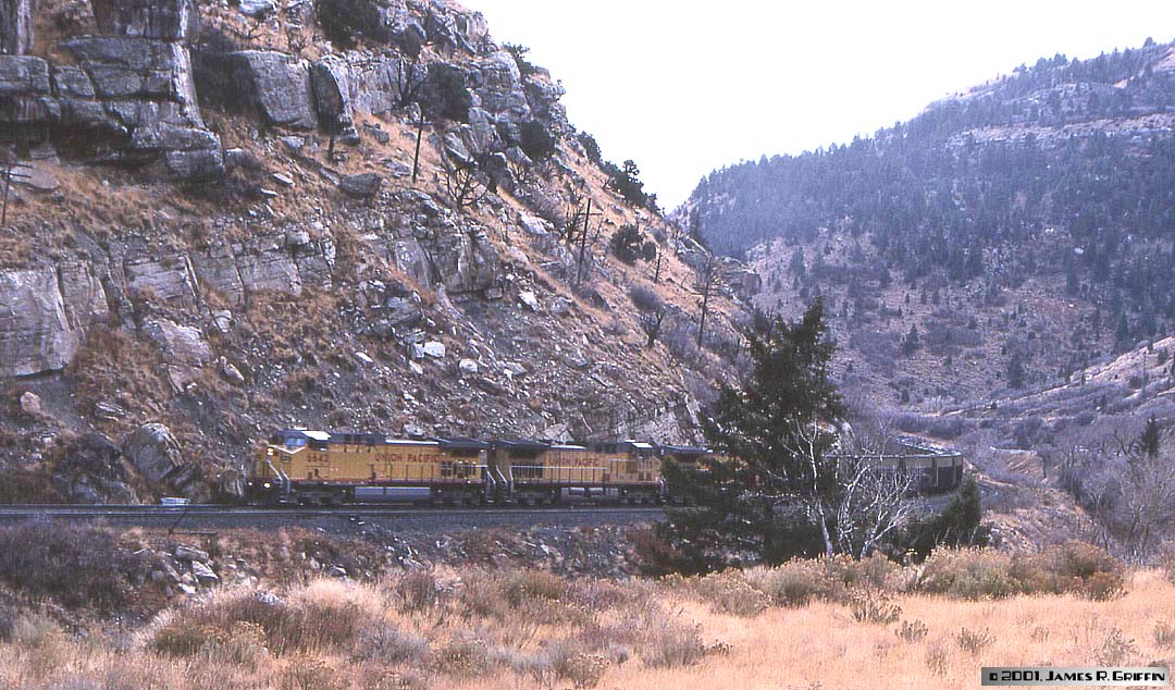 UP6642 WB Nolan