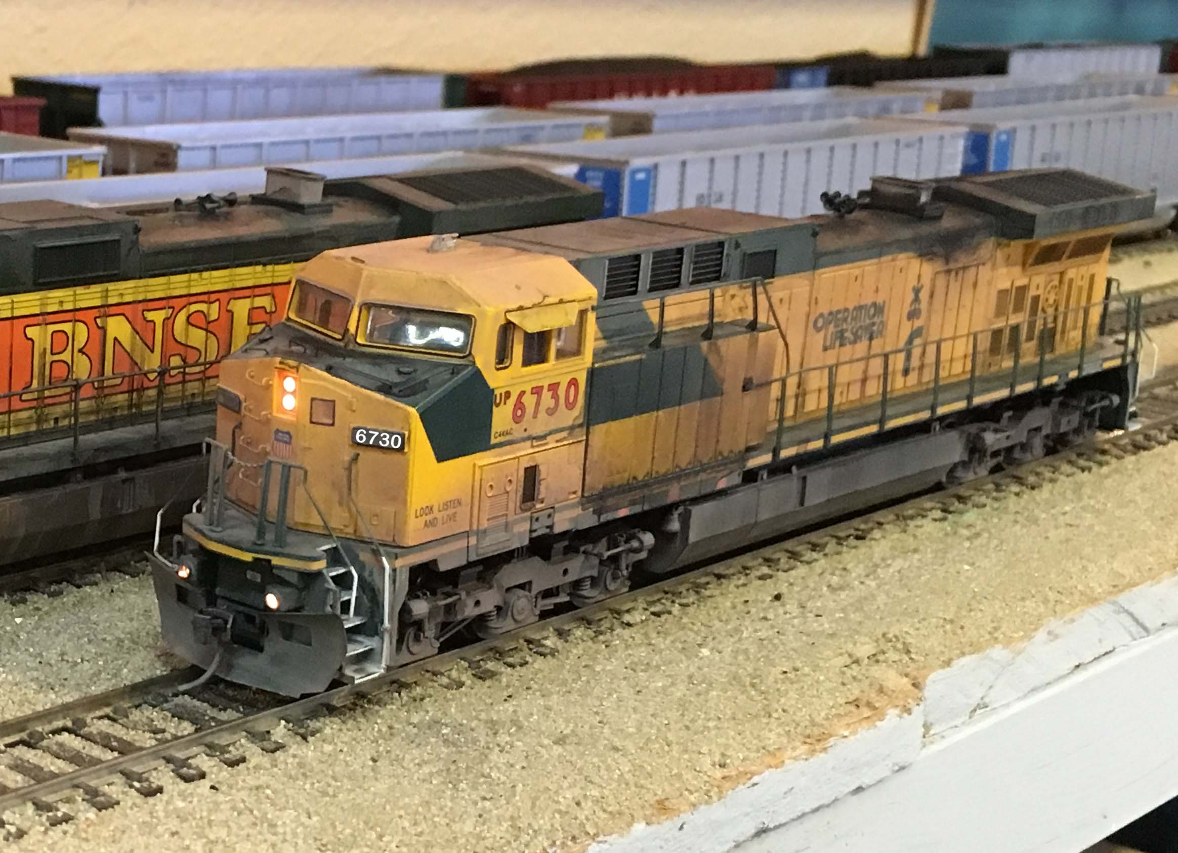 UP6730_neeCNW