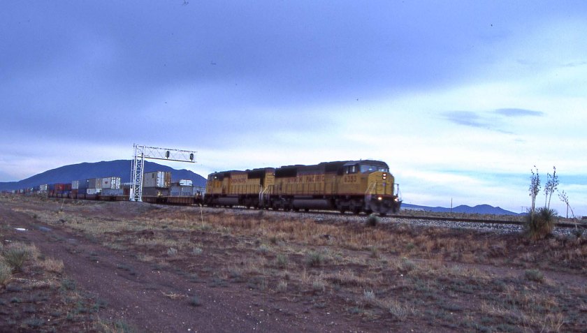 UP6353_2002
