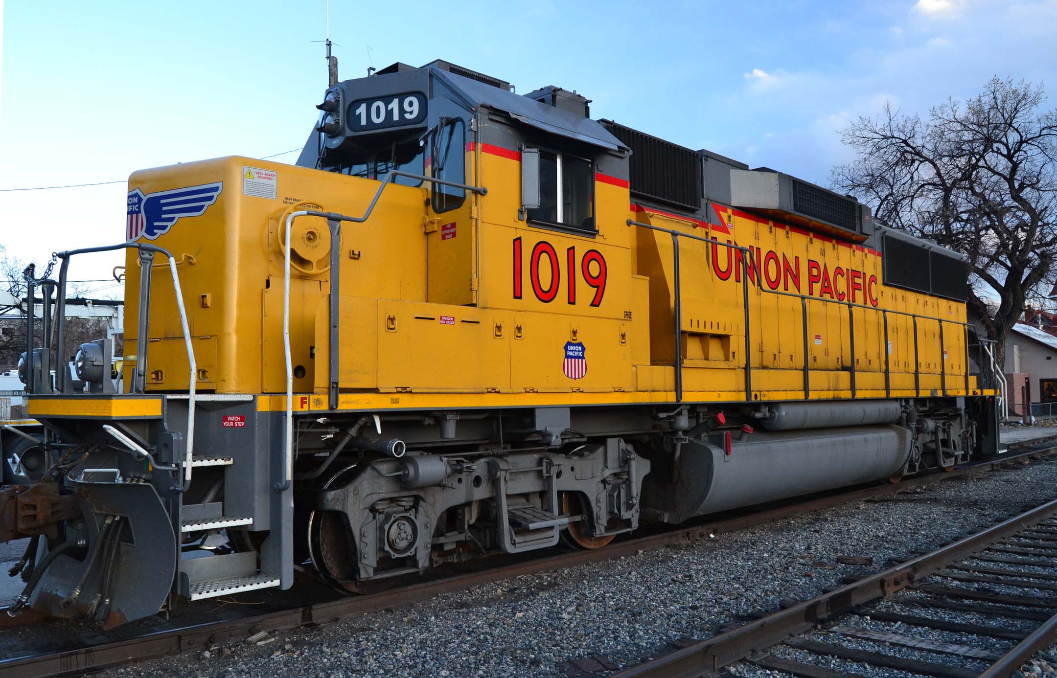 UP1019