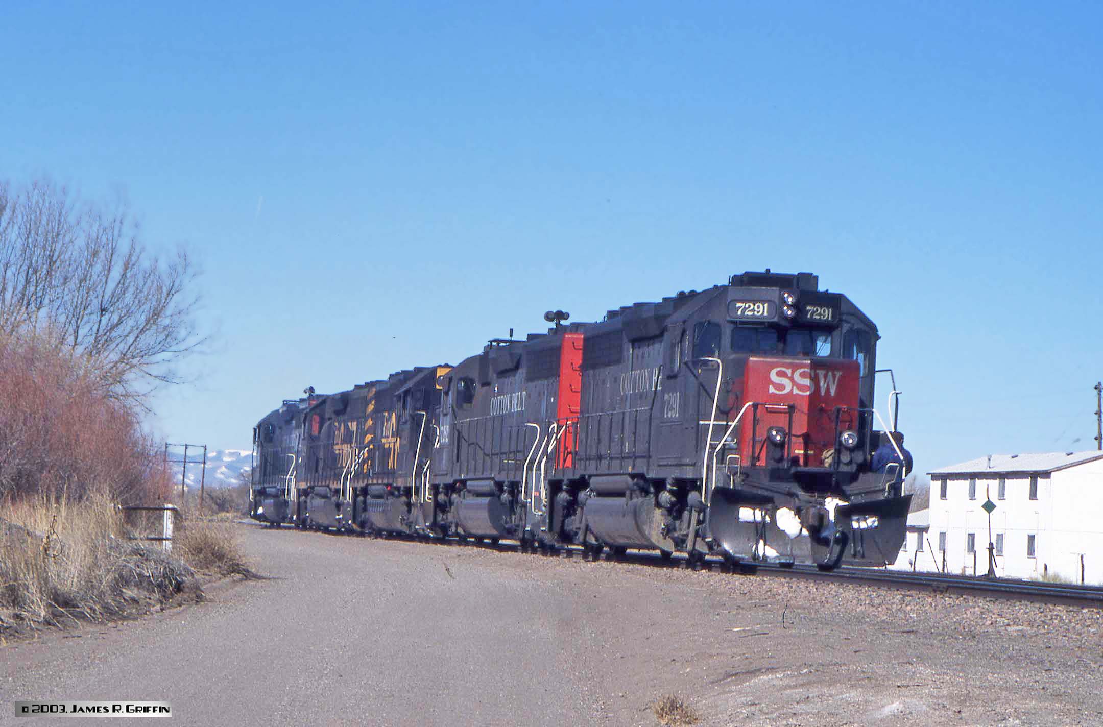 SLV015